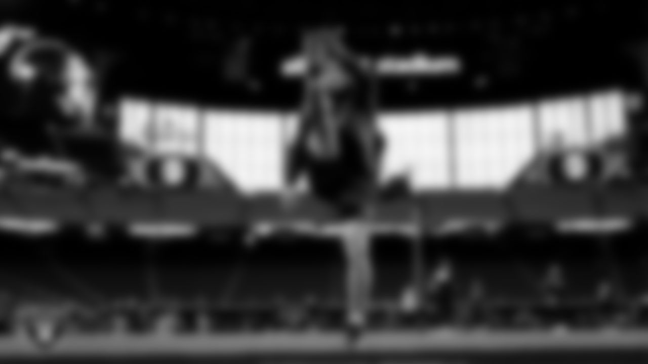 Las Vegas Raiders tight end Michael Mayer (87) warming up before the regular season home game against the Dallas Cowboys at Allegiant Stadium.