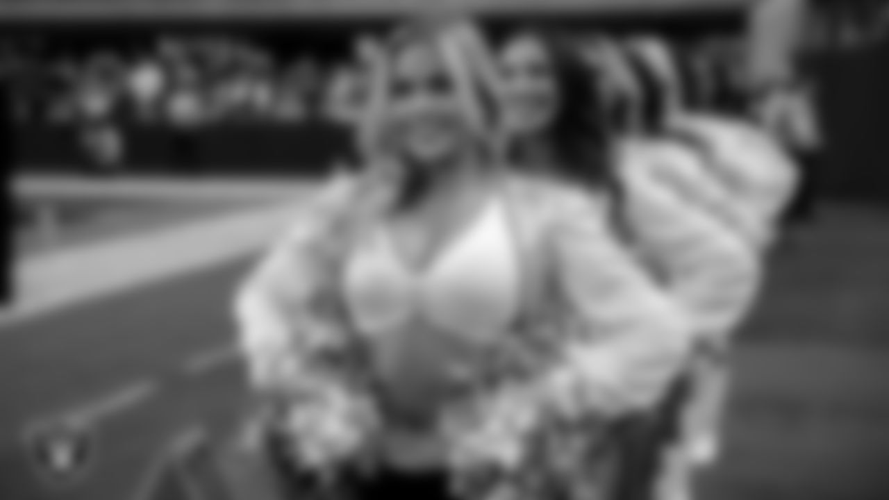 Raiderette Devyn on the sidelines during the regular season home game against the Kansas City Chiefs at Allegiant Stadium.