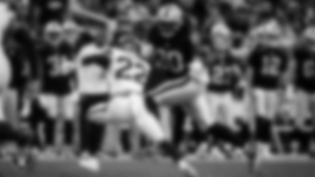 Las Vegas Raiders tight end Ian Thomas (80) runs after making a catch during the regular season home game against the Denver Broncos at Allegiant Stadium.