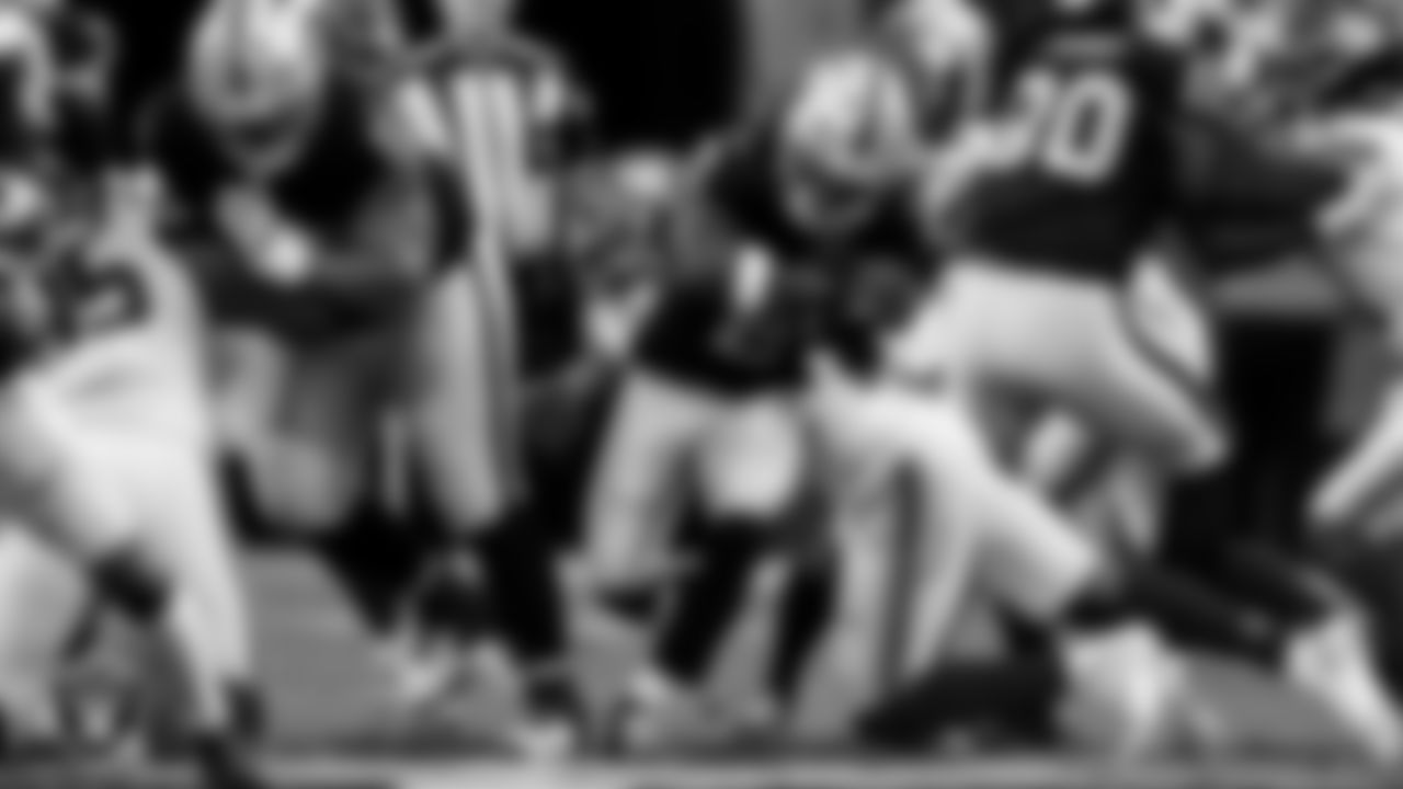 Las Vegas Raiders running back Ashton Jeanty (2) during the regular season home game against the New York Giants at Allegiant Stadium.