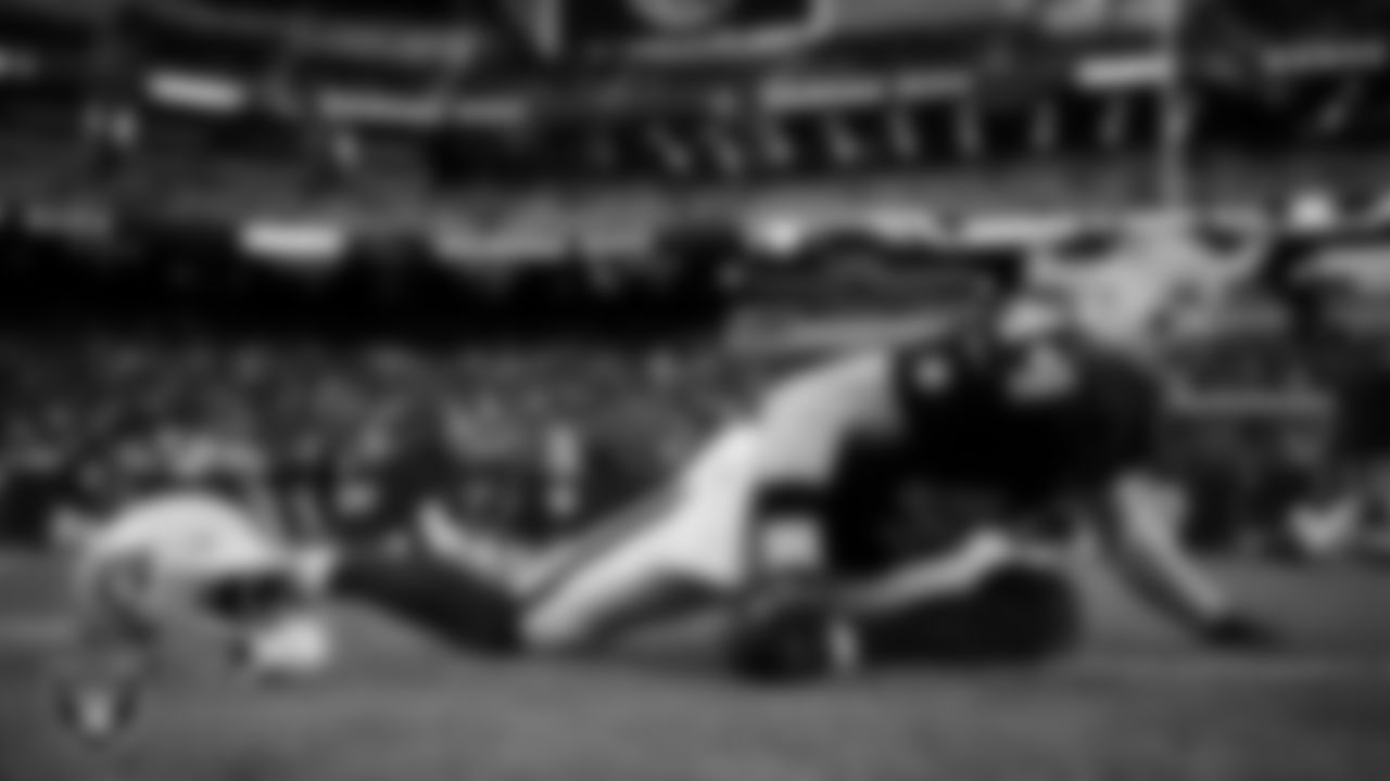 Las Vegas Raiders linebacker Tommy Eichenberg (44) warming up before the regular season home game against the Kansas City Chiefs at Allegiant Stadium.