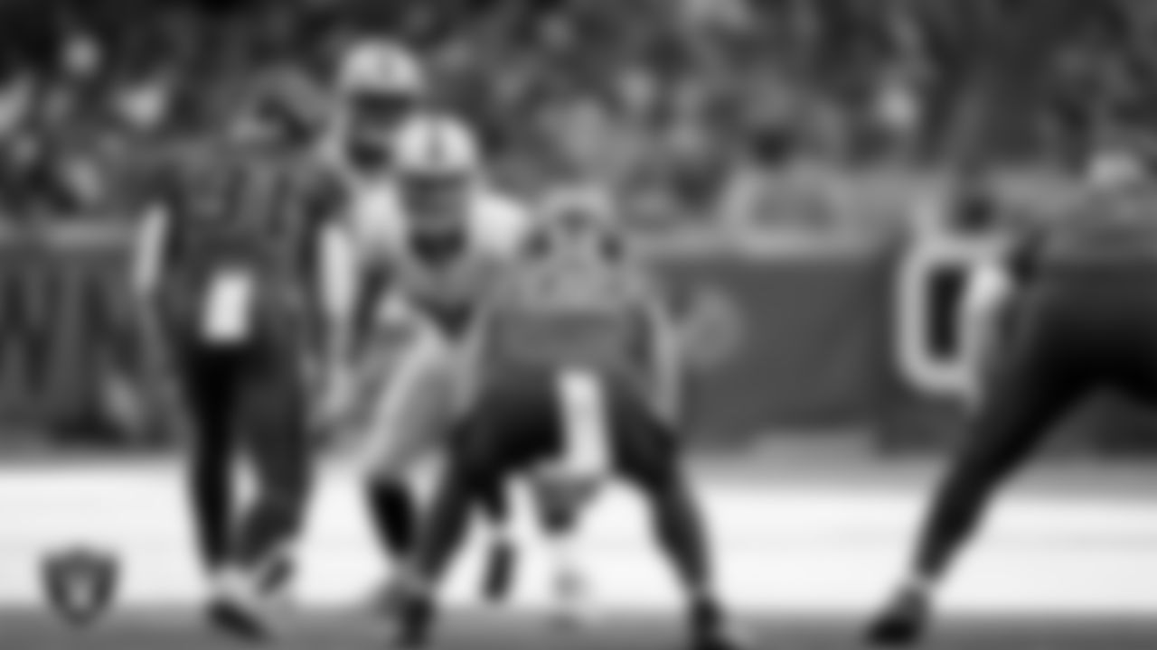 Las Vegas Raiders defensive end Maxx Crosby (98) during the regular season away game against the Houston Texans at NRG Stadium.