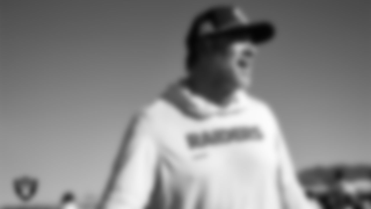 Las Vegas Raiders linebackers coach John Glenn during practice at Intermountain Health Performance Center.