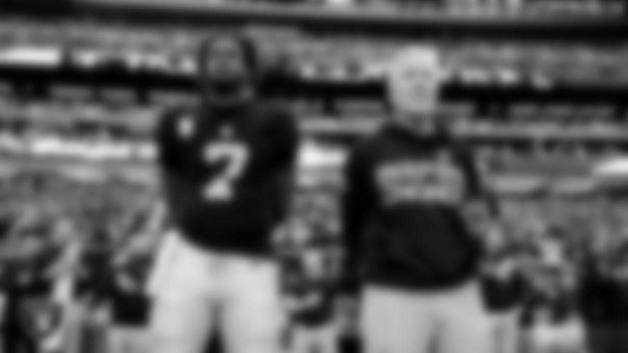 Las Vegas Raiders quarterback Geno Smith (7) and Head Coach Pete Carroll during the national anthem before the regular season home game against the New York Giants at Allegiant Stadium.