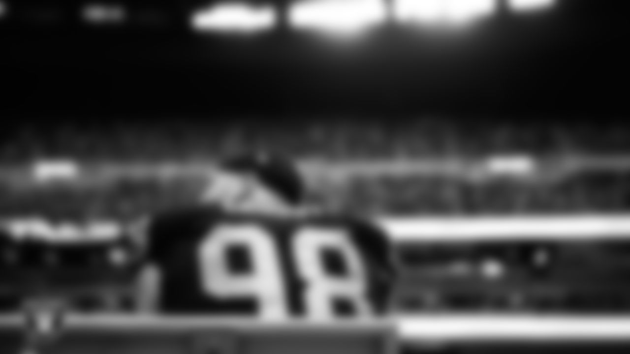 Las Vegas Raiders defensive end Maxx Crosby (98) on the bench during the regular season home game against the Tennessee Titans at Allegiant Stadium.