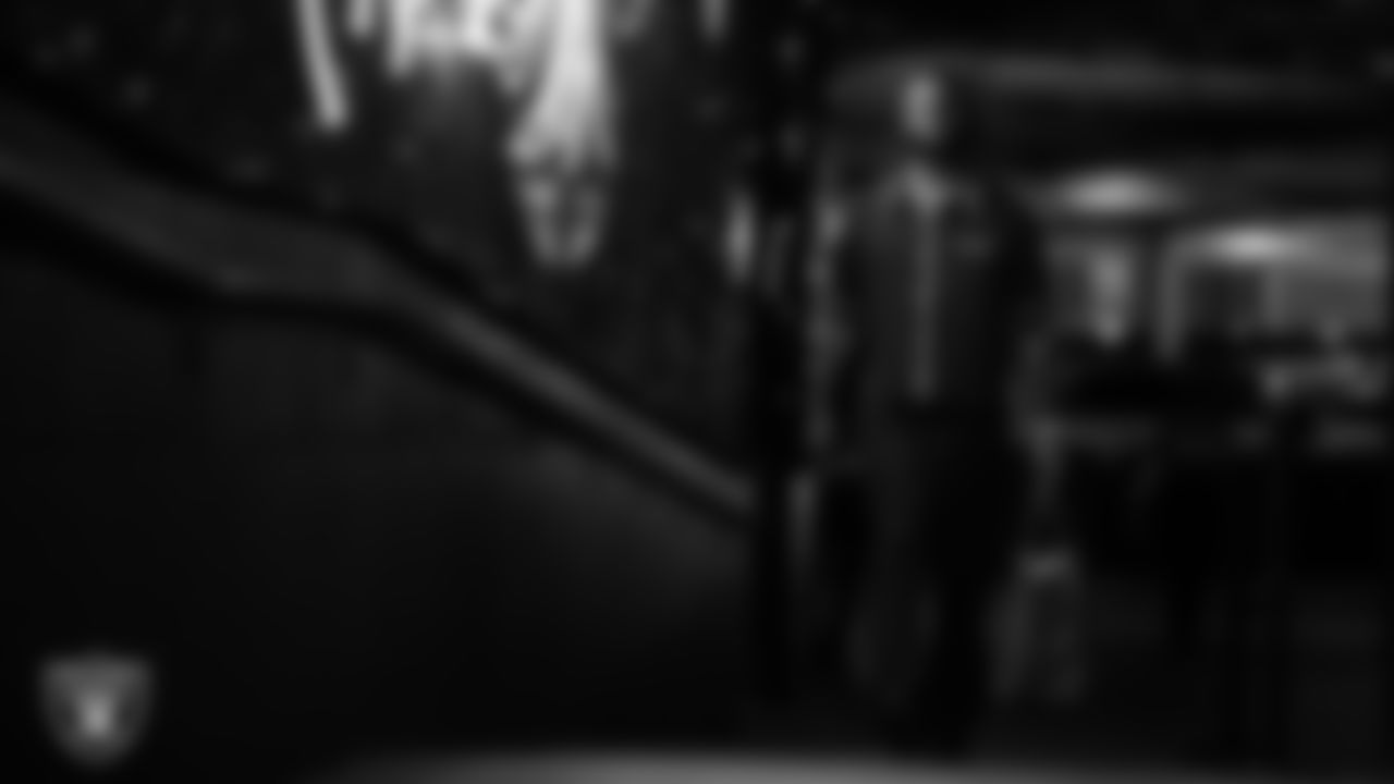 Las Vegas Raiders tight end Ian Thomas (80) arrives to the regular season home game against the Dallas Cowboys at Allegiant Stadium.