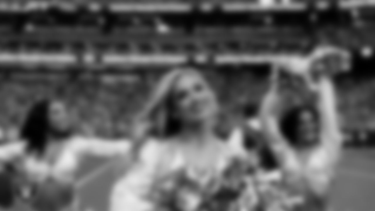 Raiderette Taylor on the sidelines during the regular season home game against the Denver Broncos at Allegiant Stadium.