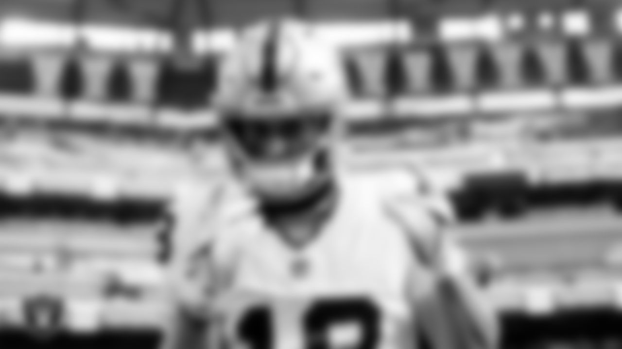 Las Vegas Raiders wide receiver Jack Bech (18) warming up before the regular season away game against the Philadelphia Eagles at Lincoln Financial Field.