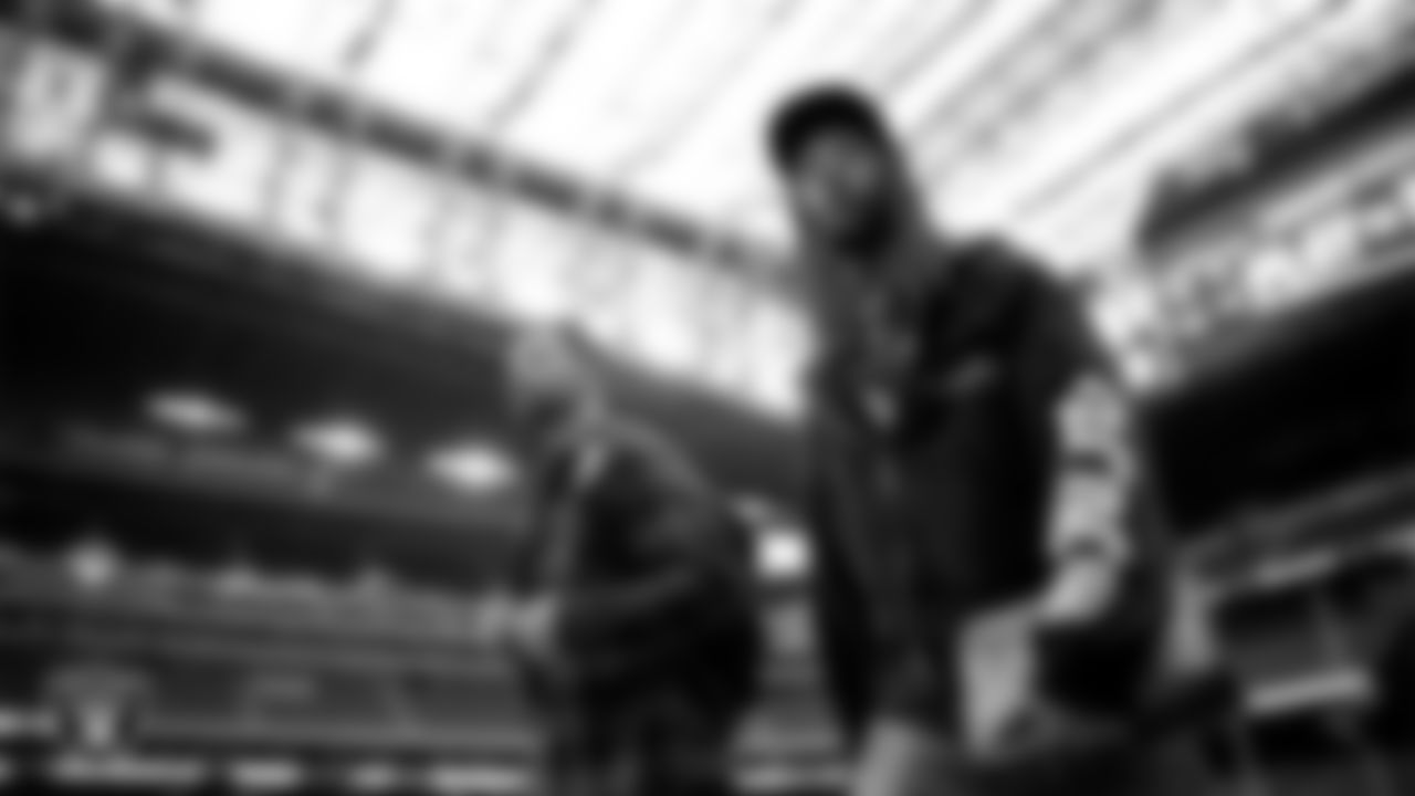 Las Vegas Raiders cornerback Eric Stokes (22) arrives to the regular season away game against the Houston Texans at NRG Stadium.
