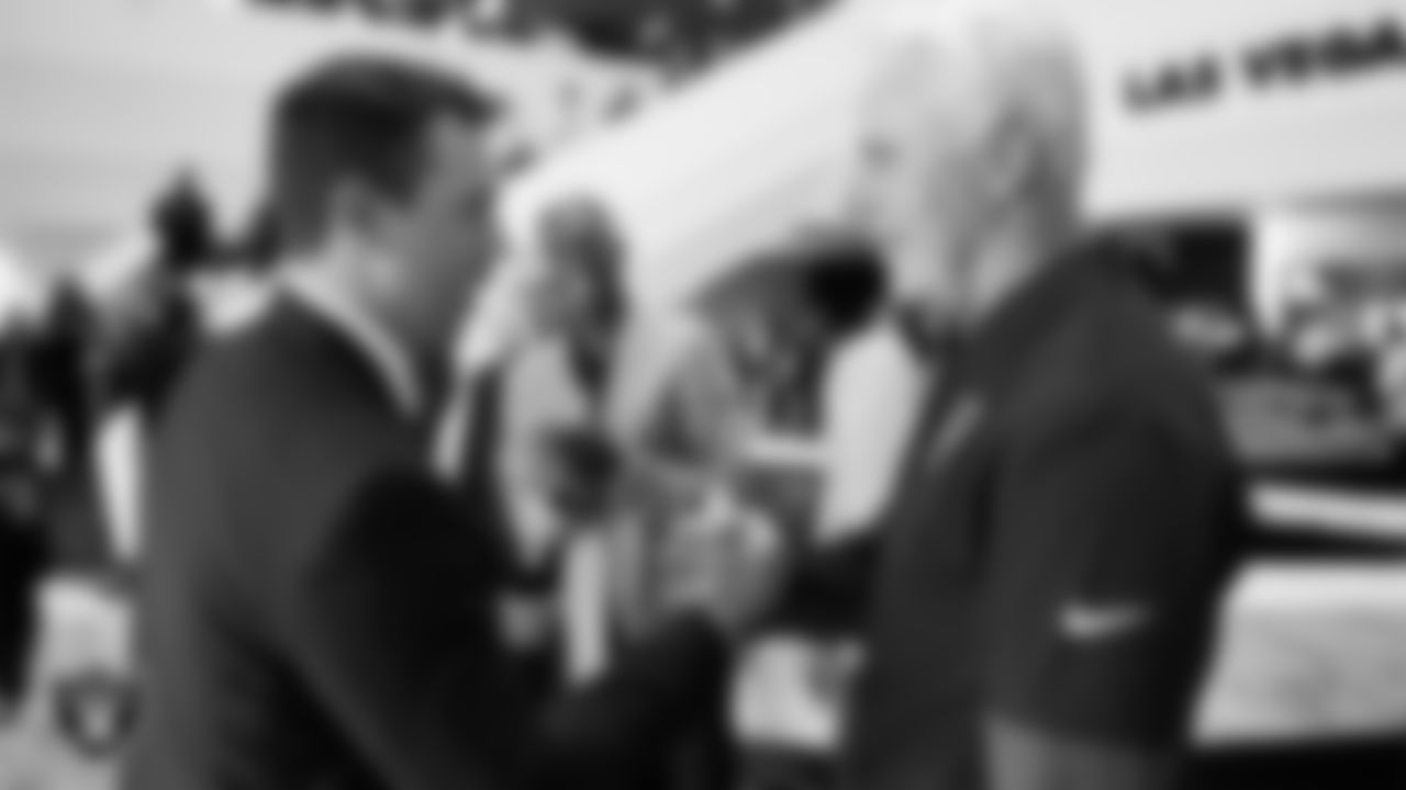 Las Vegas Raiders alumnus Rich Gannon welcomes Raiders Head Coach Klint Kubiak to Intermountain Health Performance Center.