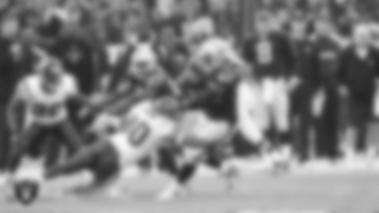 Oakland Raiders running back ReShard Lee (42) during the regular season home game against the Houston Texans at McAfee Coliseum, Sunday, December 3, 2006, in Oakland, Calif.