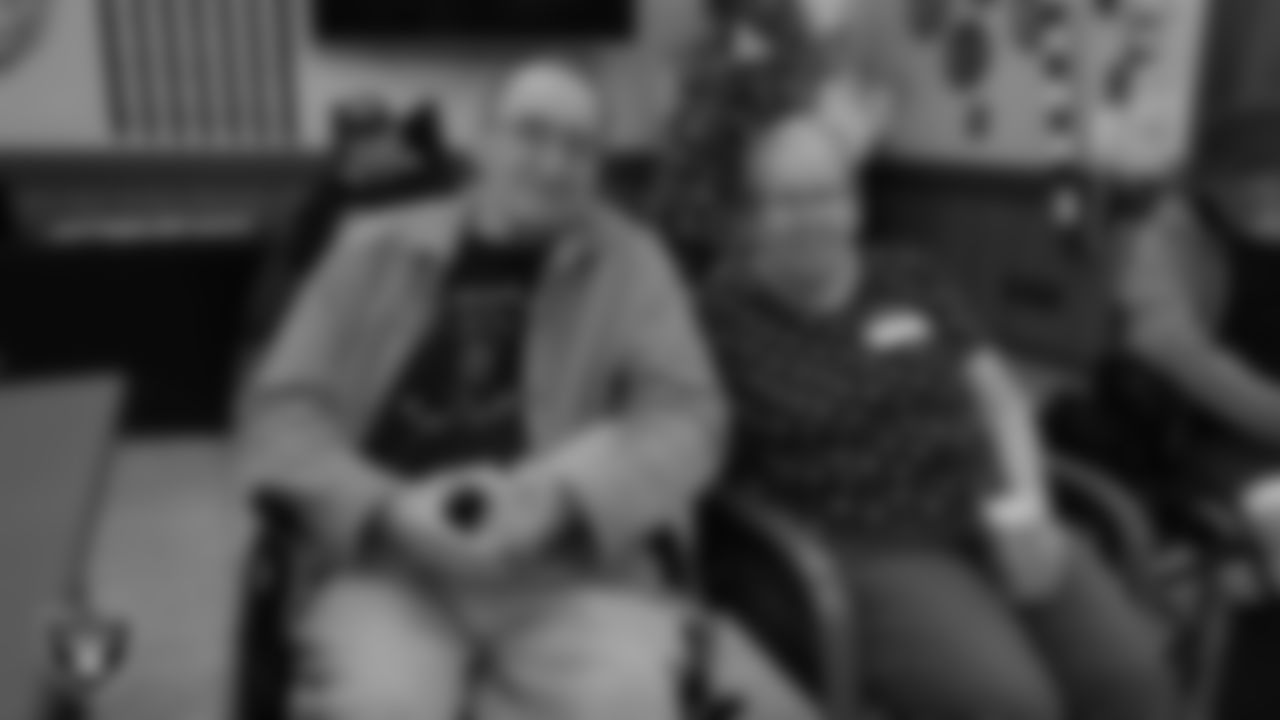 Veterans pose for a photo during the annual Cox Salute to Service Tailgate at Southern Nevada State Veterans Home.