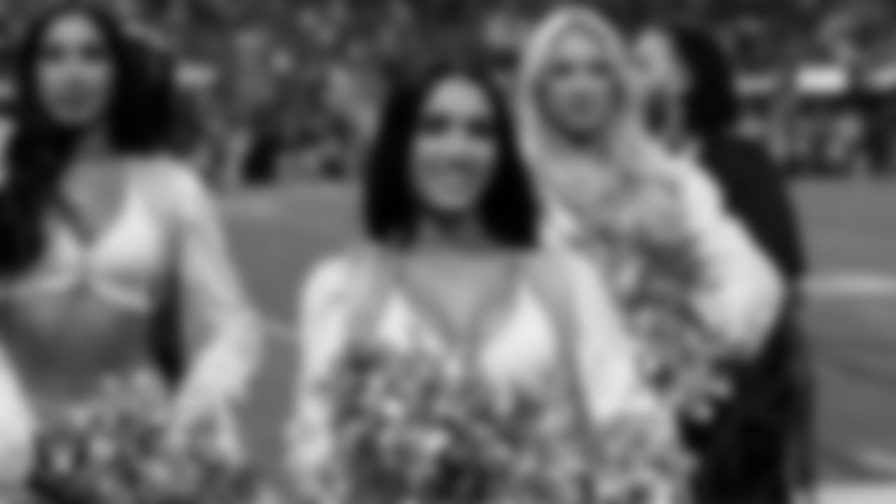 Raiderette Kylie on the sidelines during the regular season home game against the Kansas City Chiefs at Allegiant Stadium.