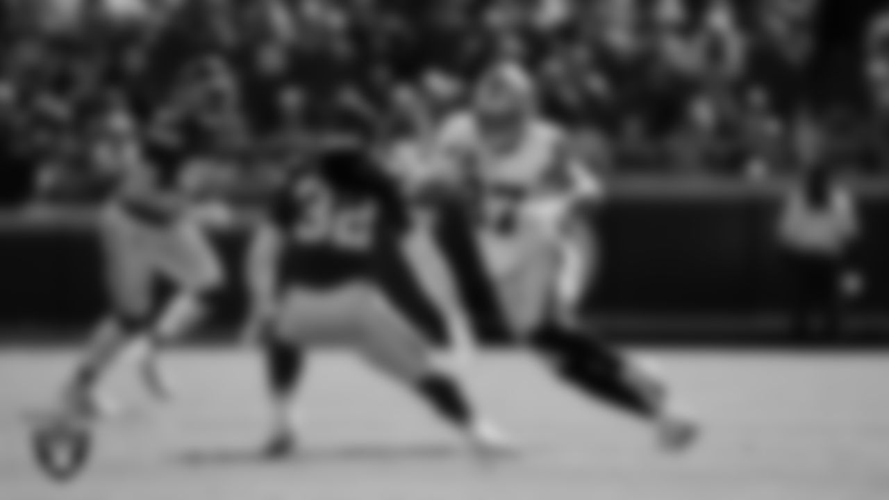 Las Vegas Raiders tight end Michael Mayer (87) runs after making a catch during the regular season away game against the Kansas City Chiefs at GEHA Field at Arrowhead Stadium.