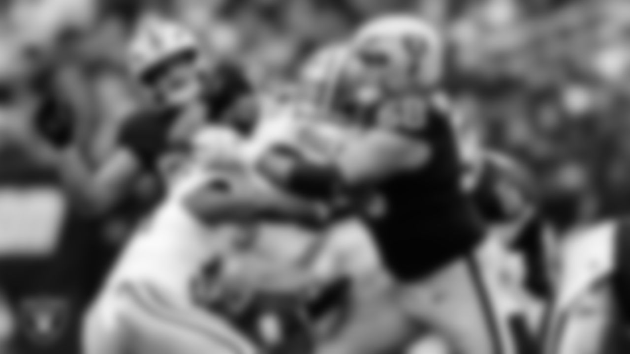Las Vegas Raiders center Jackson Powers-Johnson (58) during the preseason home game against the San Francisco 49ers at Allegiant Stadium.