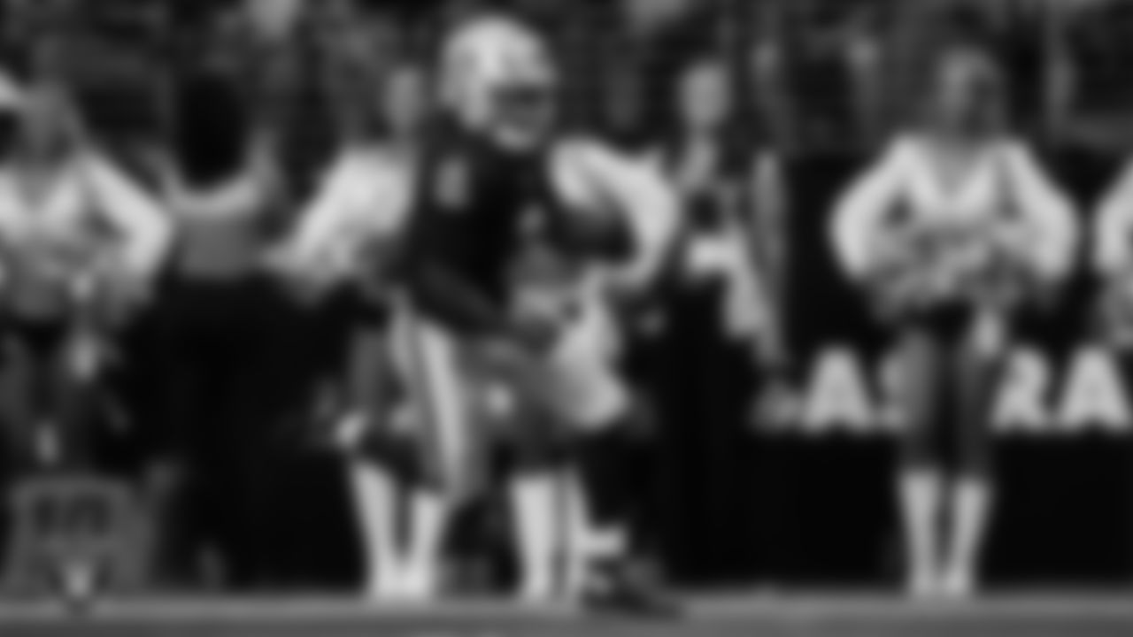 Las Vegas Raiders running back Ashton Jeanty (2) runs after making a 15-yard touchdown catch during the regular season home game against the Jacksonville Jaguars at Allegiant Stadium.