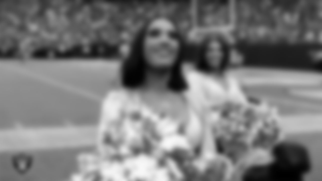 Raiderette Kylie on the sidelines during the preseason home game against the San Francisco 49ers at Allegiant Stadium.