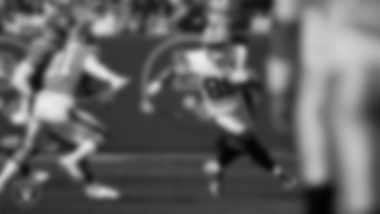 Las Vegas Raiders tight end Brock Bowers (89) runs after making a catch during the regular season away game against the Denver Broncos at Empower Field at Mile High, Sunday, October 6, 2024, in Denver, Colo.