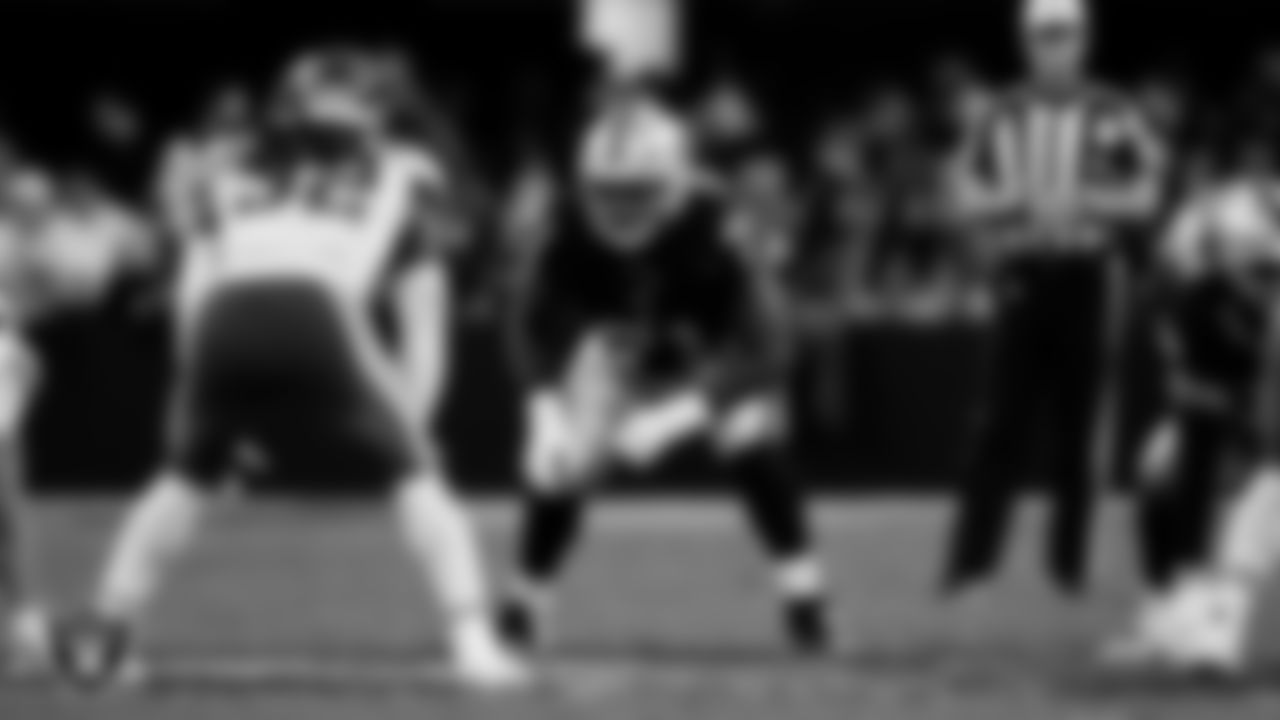 Las Vegas Raiders tackle DJ Glaze (71) during the regular season home game against the Kansas City Chiefs at Allegiant Stadium.