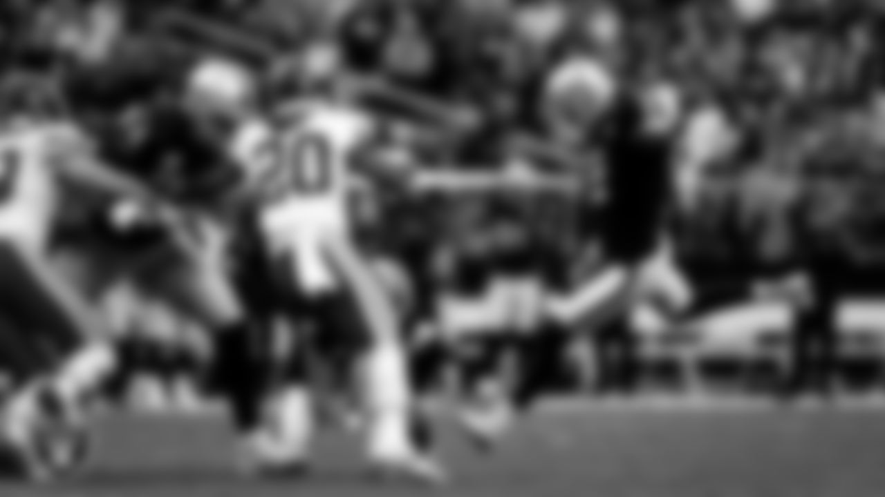 Las Vegas Raiders kicker Daniel Carlson (2) kicks a PAT during the regular season home game against the Kansas City Chiefs at Allegiant Stadium, Sunday, October 27, 2024, in Las Vegas, Nev.
