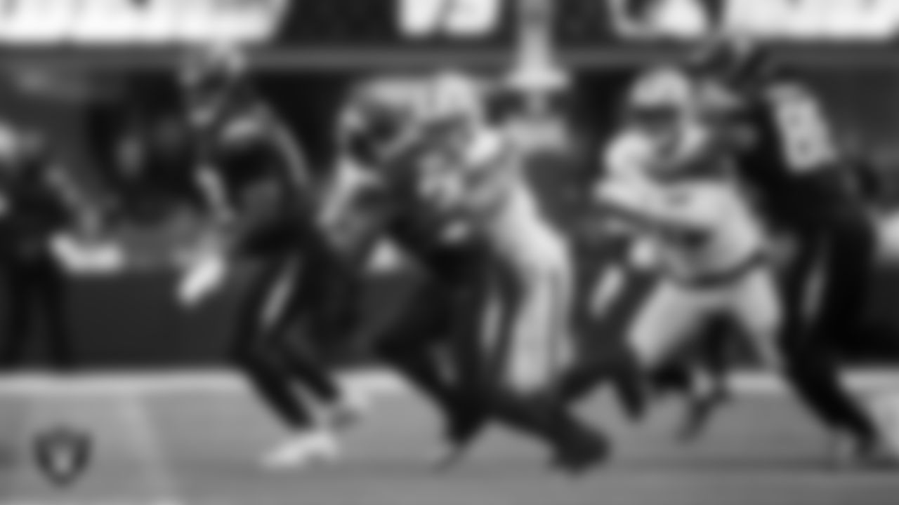 Las Vegas Raiders defensive end Tyree Wilson (9) makes a tackle during the regular season away game against the Los Angeles Chargers at SoFi Stadium.