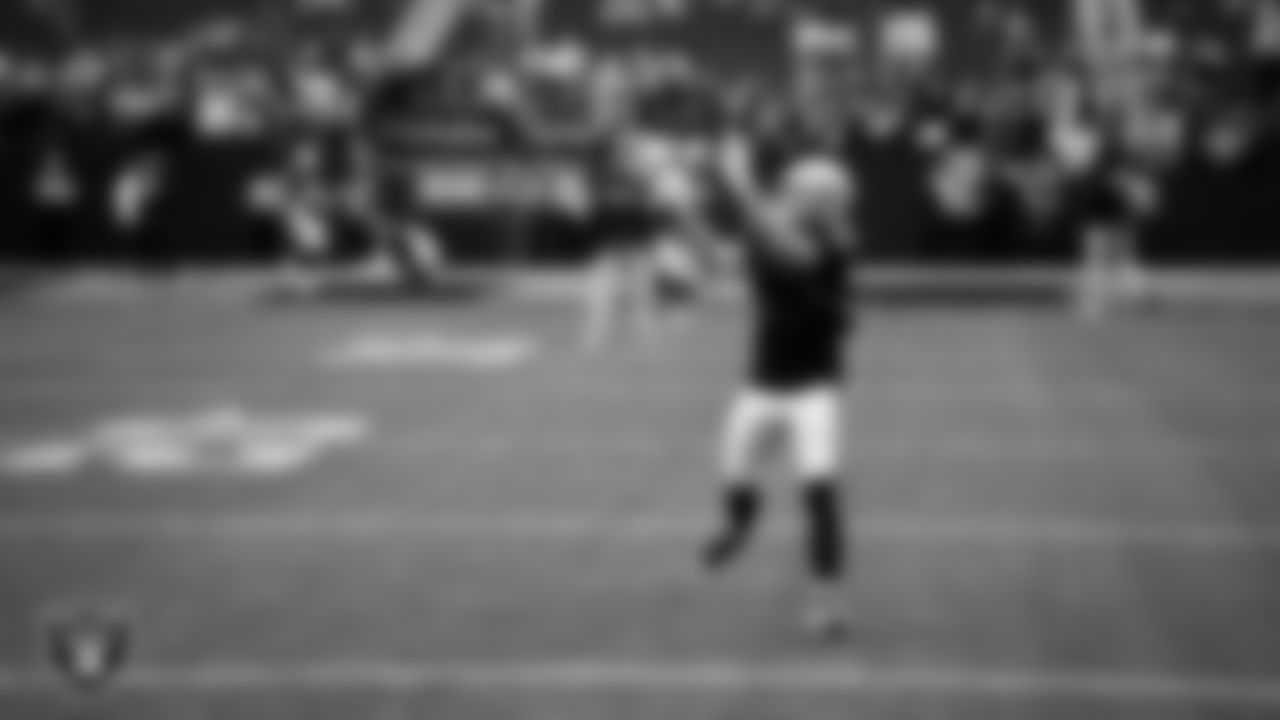 Las Vegas Raiders wide receiver Jack Bech (18) warming up before the regular season home game against the Denver Broncos at Allegiant Stadium.
