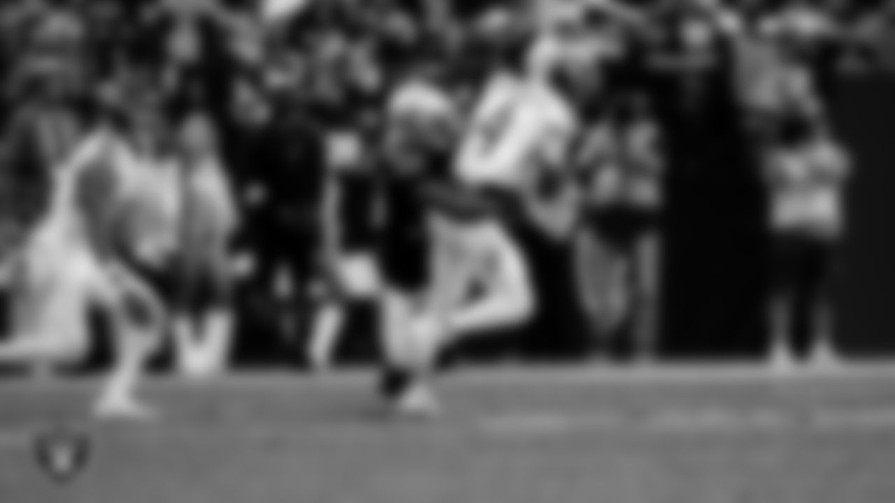 Las Vegas Raiders cornerback Kyu Blu Kelly (36) during the regular season home game against the Tennessee Titans at Allegiant Stadium.