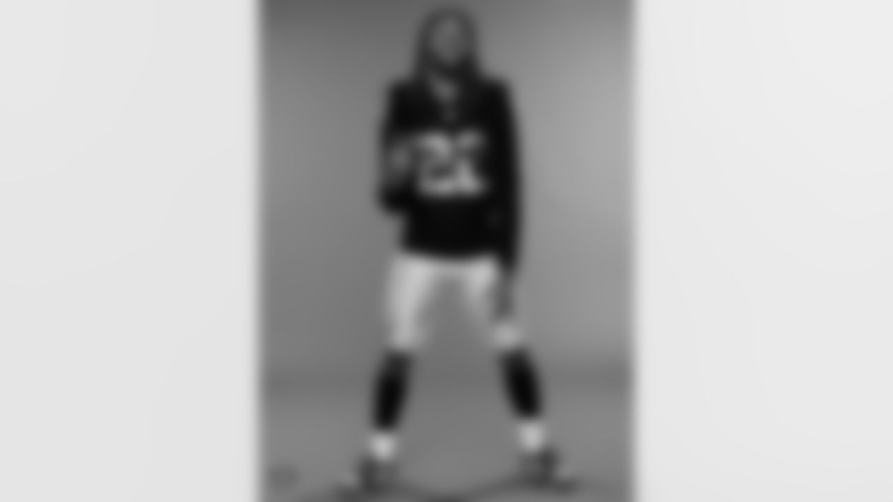 Las Vegas Raiders cornerback Eric Stokes (22) poses for a photo at the 2025 Raiders Media Day.