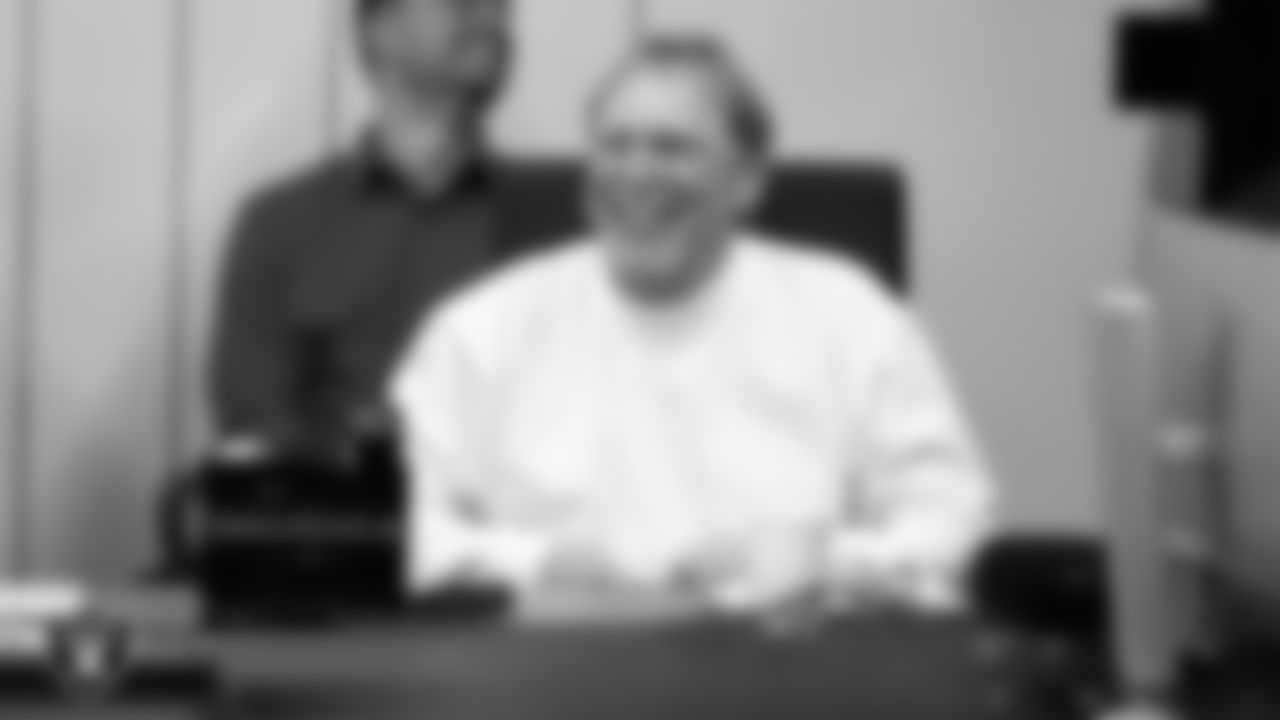 Las Vegas Raiders Owner Mark Davis in the draft room on day 1 of the 2025 NFL Draft at Las Vegas Raiders Headquarters.