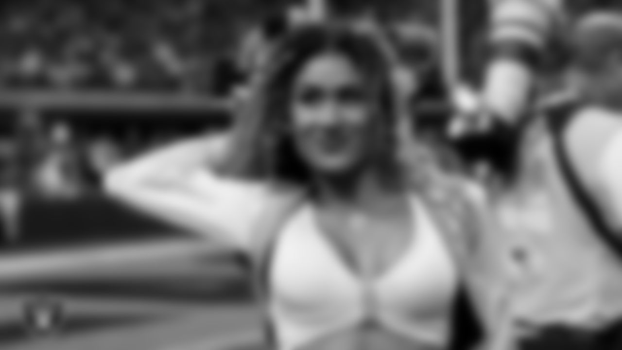 Raiderette Jenna on the sidelines during the regular season home game against the Kansas City Chiefs at Allegiant Stadium.