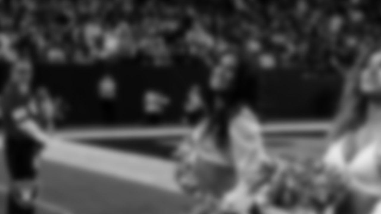 Raiderette Macy on the sidelines during the regular season home game against the Dallas Cowboys at Allegiant Stadium.