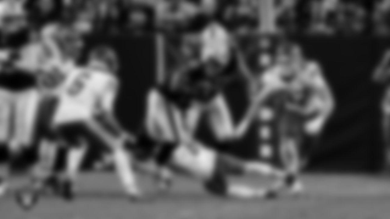 Las Vegas Raiders running back Ashton Jeanty (2) during the regular season home game against the Kansas City Chiefs at Allegiant Stadium.