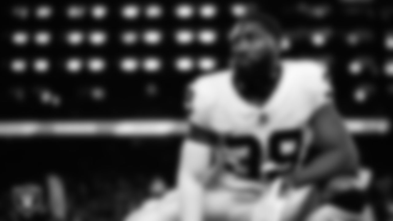 Las Vegas Raiders cornerback Nate Hobbs (39) warming up before the regular season away game against the Detroit Lions at Ford Field.