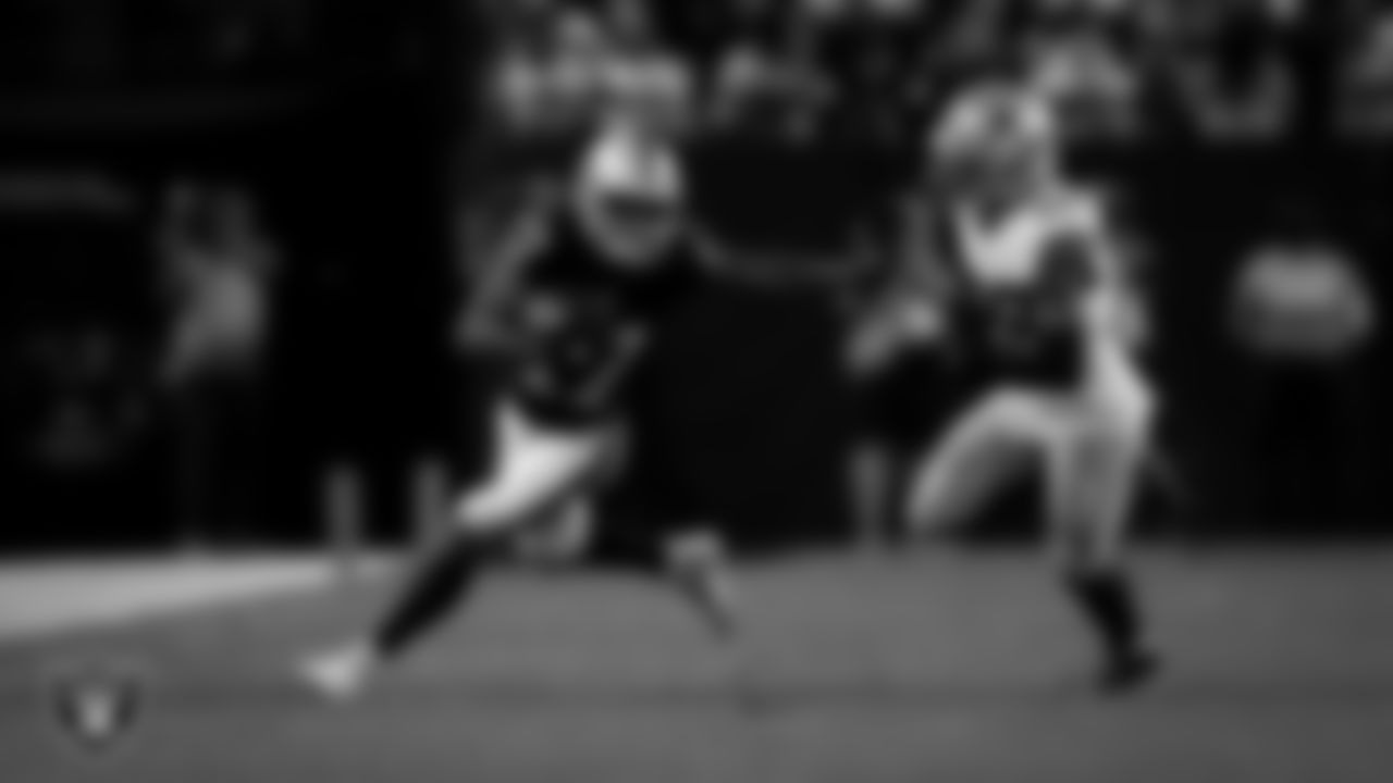 Las Vegas Raiders wide receiver Tyler Lockett (17) runs after making a catch during the regular season home game against the Dallas Cowboys at Allegiant Stadium.
