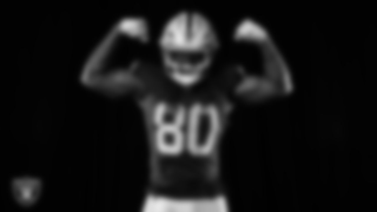 Las Vegas Raiders tight end Ian Thomas (80) poses for a photo at the 2025 Raiders Media Day.