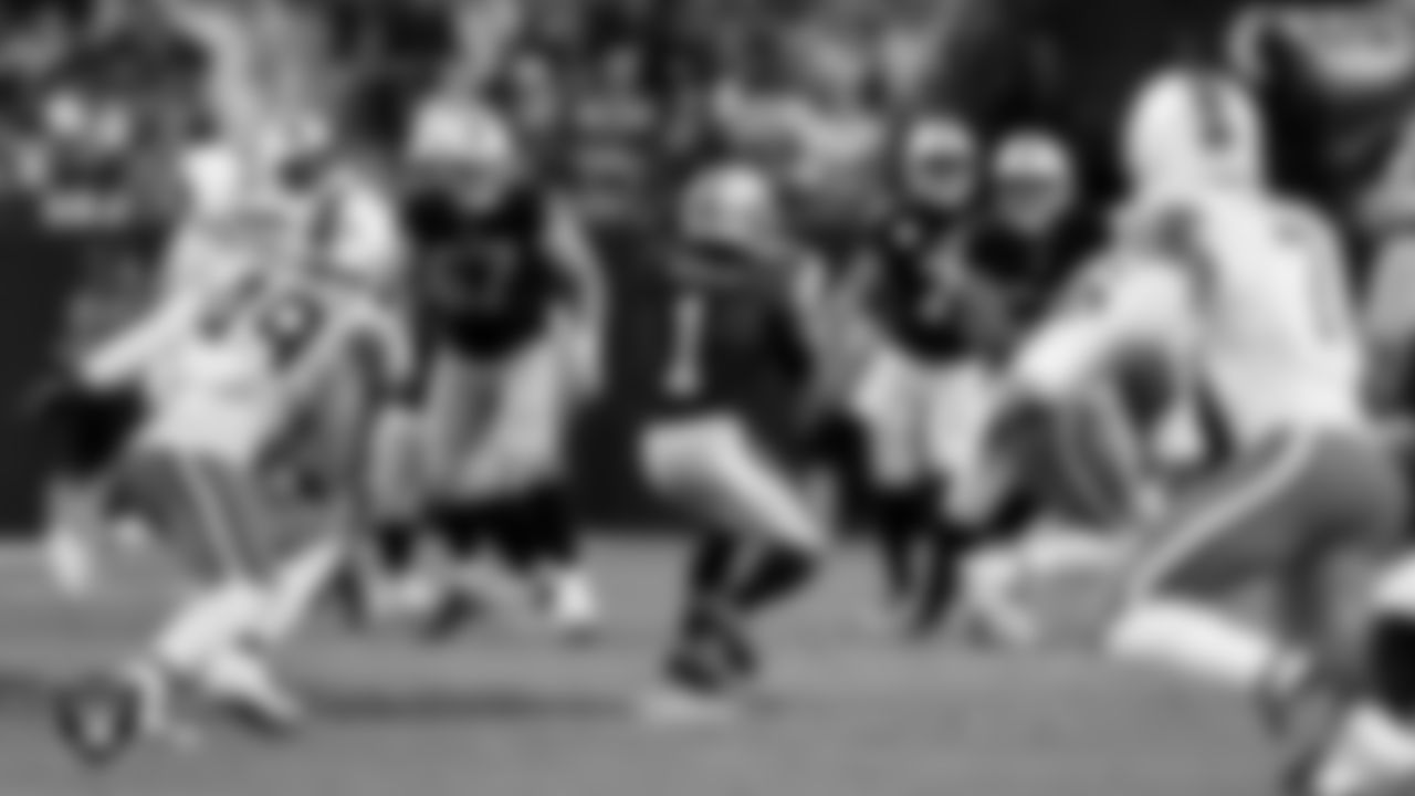 Las Vegas Raiders wide receiver Tre Tucker (1) during the regular season home game against the Cleveland Browns at Allegiant Stadium.