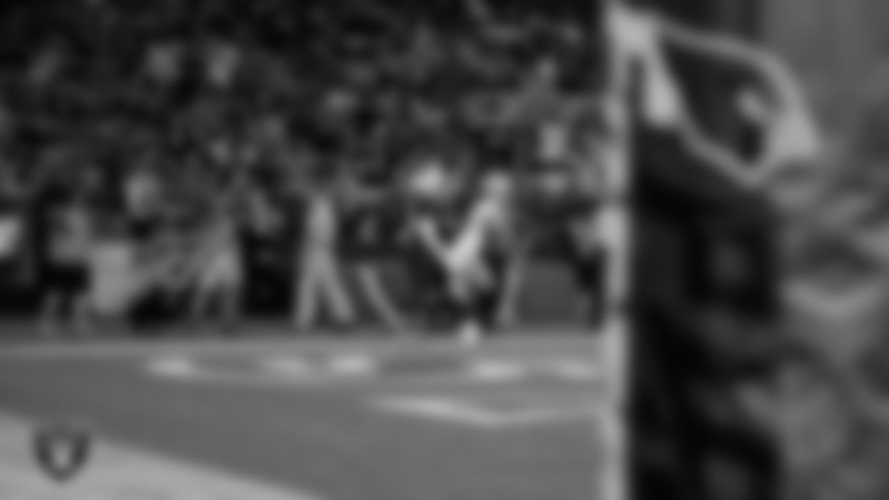 Las Vegas Raiders wide receiver Dont'e Thornton Jr. (10) celebrates after making a 17-yard touchdown catch during the preseason away game against the Arizona Cardinals at State Farm Stadium.