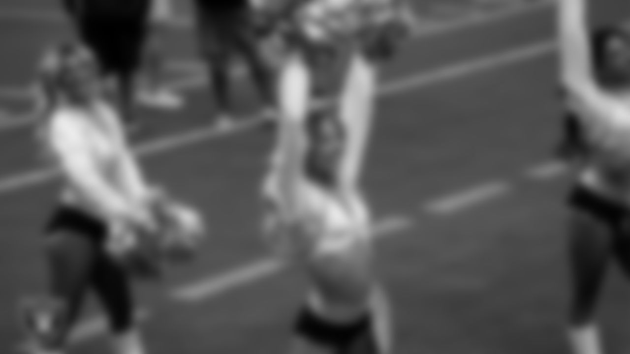 Raiderette Jordie on the sidelines during a 2025 Training Camp mock game at Allegiant Stadium.