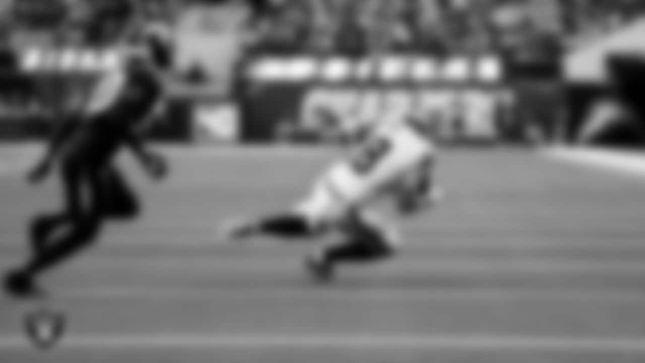 Las Vegas Raiders wide receiver Jack Bech (18) during the regular season away game against the Los Angeles Chargers at SoFi Stadium.