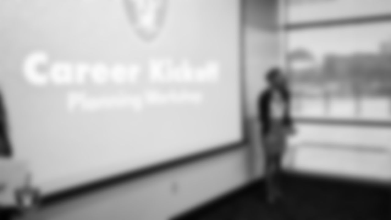Las Vegas Raiders coordinator of human resources Sharae Eason works with students on a Career Kickoff Planning Workshop during the Employee Resource Group Mentorship Program at Las Vegas Raiders Headquarters.