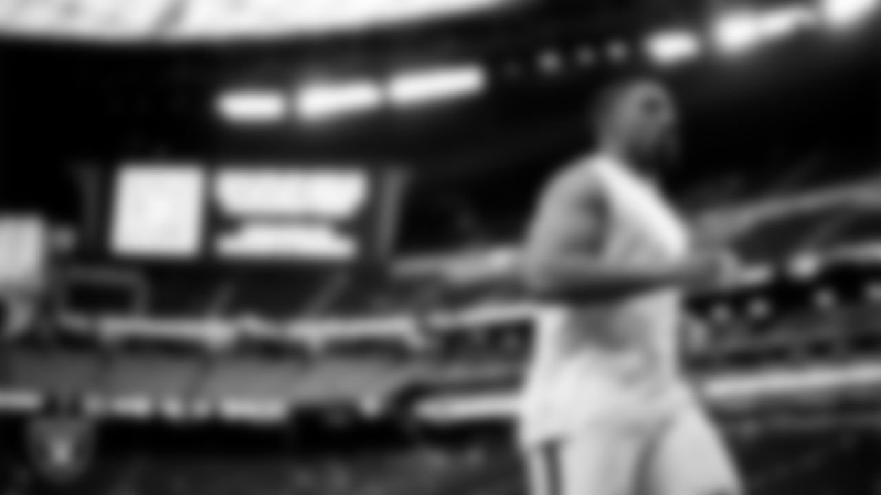 Las Vegas Raiders defensive tackle Thomas Booker IV (99) warming up before the regular season home game against the Jacksonville Jaguars at Allegiant Stadium.