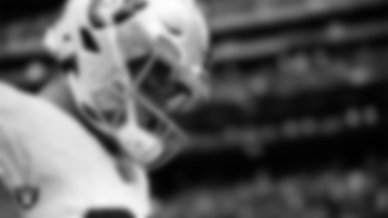 Las Vegas Raiders tight end Brock Bowers (89) on the sidelines before the regular season away game against the Houston Texans at NRG Stadium.