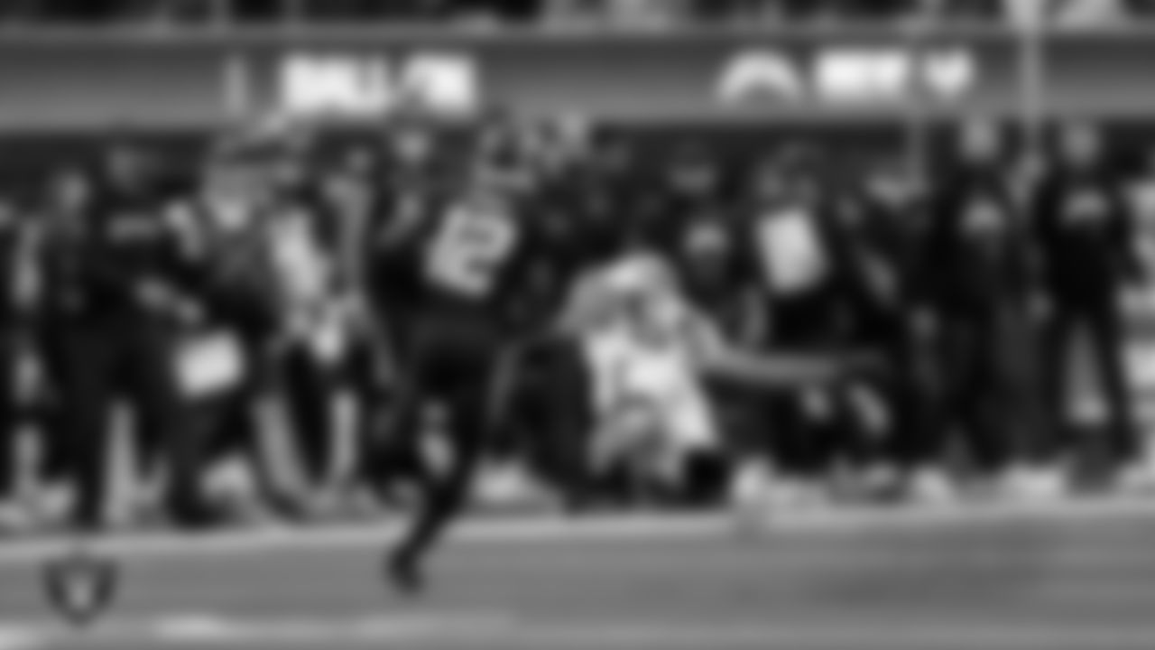 Las Vegas Raiders linebacker Jon Rhattigan (59) during the regular season away game against the Los Angeles Chargers at SoFi Stadium.