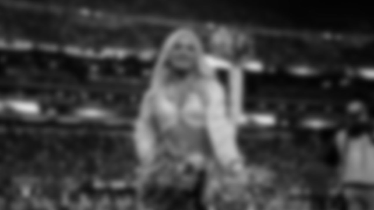 Raiderette Pip on the sidelines during the regular season home game against the New York Giants at Allegiant Stadium.