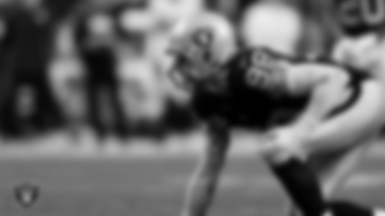 Las Vegas Raiders defensive end Maxx Crosby (98) during the regular season home game against the Denver Broncos at Allegiant Stadium.