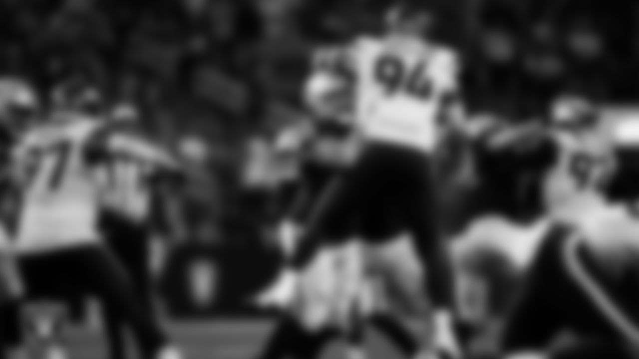 Las Vegas Raiders guard Dylan Parham (66) blocks during the regular season home game against the Denver Broncos at Allegiant Stadium, Sunday, November 24, 2024, in Las Vegas, Nev.