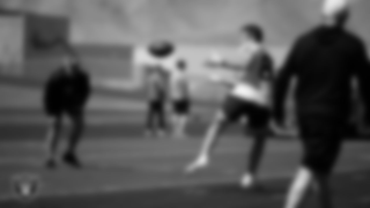 Las Vegas Raiders tight end John Samuel Shenker (86) at a workout during phase two of the offseason program at Intermountain Health Performance Center.