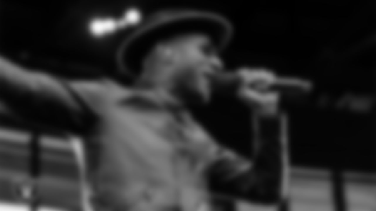 Singer Aloe Blacc performs with the Las Vegas Raiders' house band during halftime of the Raiders' regular season home game against the Tennessee Titans at Allegiant Stadium.