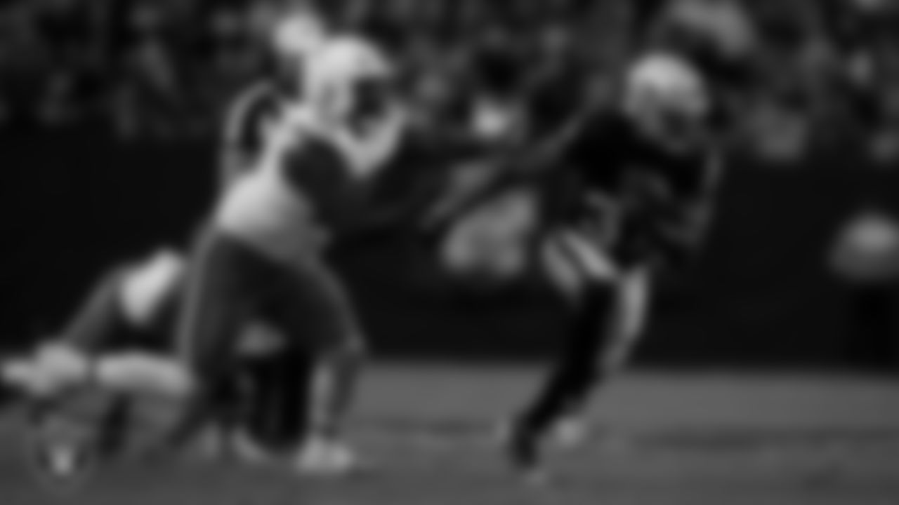 Las Vegas Raiders running back Raheem Mostert (31) runs after making a catch during the regular season home game against the Cleveland Browns at Allegiant Stadium.