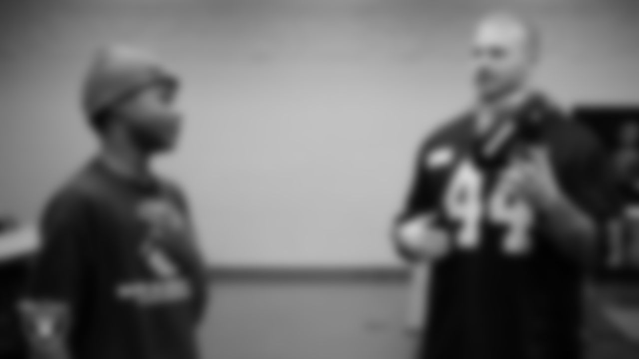 Las Vegas Raiders linebacker Tommy Eichenberg (44) speaks with a member of the Boys and Girls Club at the Lied Memorial Boys & Girls Clubs of Southern Nevada.